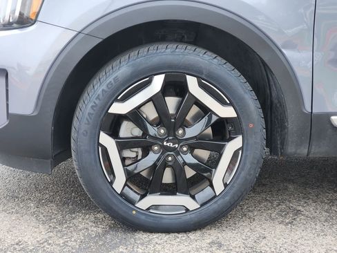 Used 2023 Kia Telluride S w/ S Sunroof Package FWD image 9