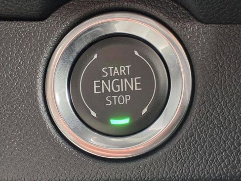 New 2026 Chevrolet Traverse LT w/ Driver Confidence Package image 12