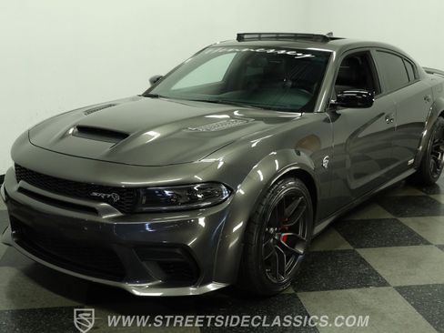 Used 2023 Dodge Charger SRT Hellcat w/ Harman/Kardon Audio Group RWD image 18