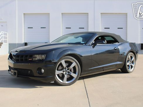 Used 2012 Chevrolet Camaro SS w/ RS Package image 4