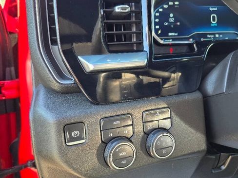 Used 2023 Chevrolet Silverado 1500 RST w/ Convenience Package II AWD/4WD image 9
