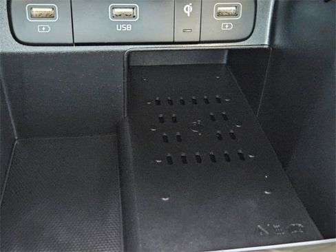 Certified 2023 Kia Sorento SX Prestige image 27