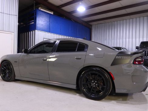 Used 2023 Dodge Charger Scat Pack w/ Daytona Edition Group image 2