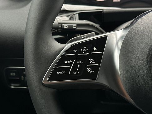 New 2026 Mercedes-Benz GLA 250 4MATIC image 24