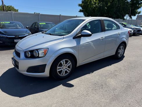 Used 2012 Chevrolet Sonic LT FWD image 1