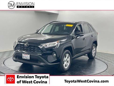Used 2020 Toyota RAV4 XLE w/ All Weather Liner Package FWD image 1