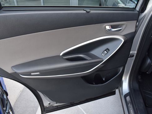 Used 2018 Hyundai Santa Fe SE w/ SE Premium Package 02 image 46