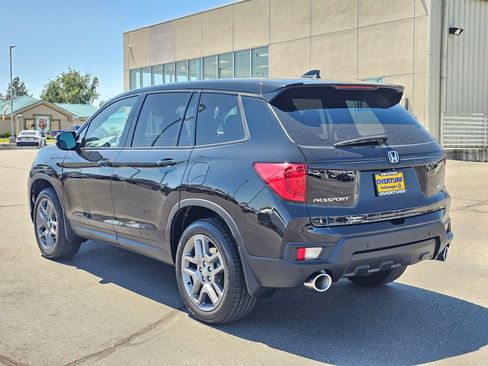 Used 2023 Honda Passport EX-L image 4