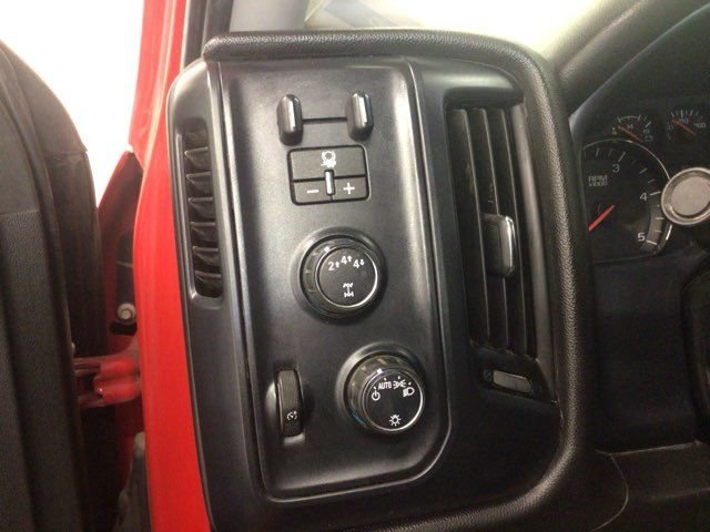 Used 2017 Chevrolet Silverado 2500 W/T AWD/4WD image 18