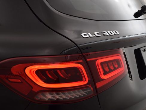 Certified 2022 Mercedes-Benz GLC 300 image 12