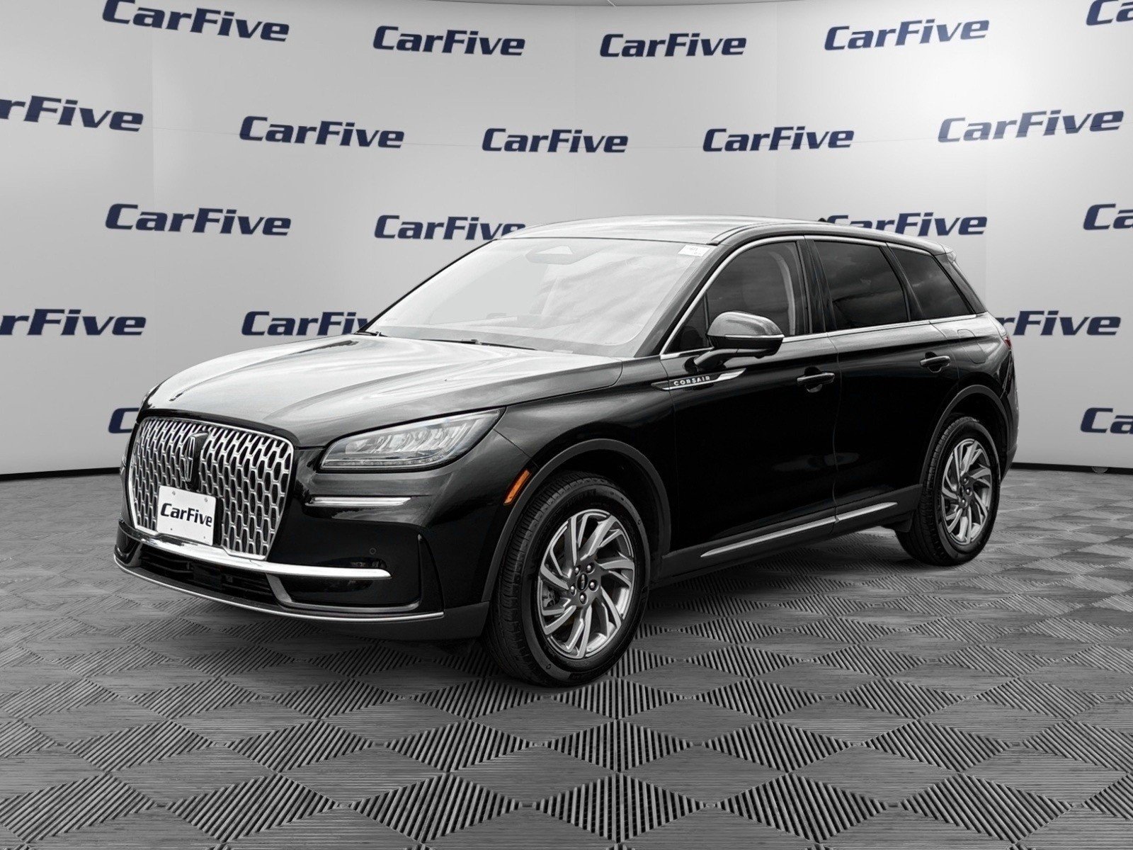 Used 2023 Lincoln Corsair AWD w/ Equipment Group 101A image 1