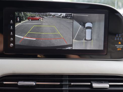 Used 2022 Hyundai Palisade Limited FWD image 32