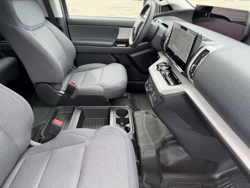 New 2026 Ford Expedition XL AWD/4WD image 13