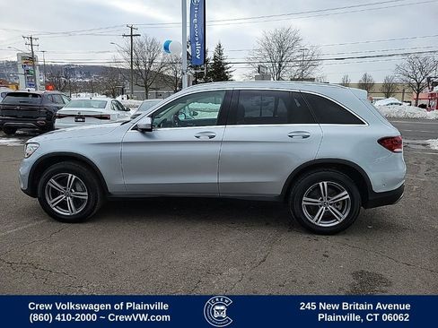 Used 2021 Mercedes-Benz GLC 300 4MATIC image 25