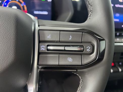 New 2026 Chevrolet Colorado W/T w/ WT Custom Package AWD/4WD image 16