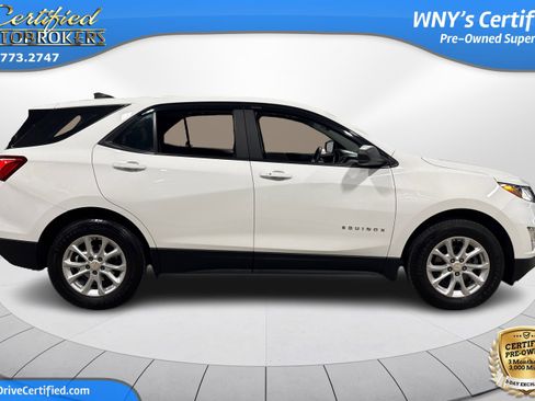 Used 2021 Chevrolet Equinox LS image 4