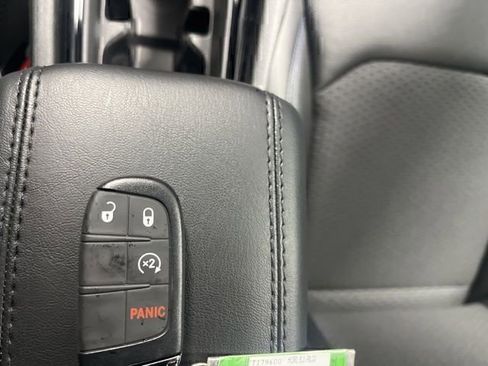 New 2026 Jeep Compass Latitude image 17