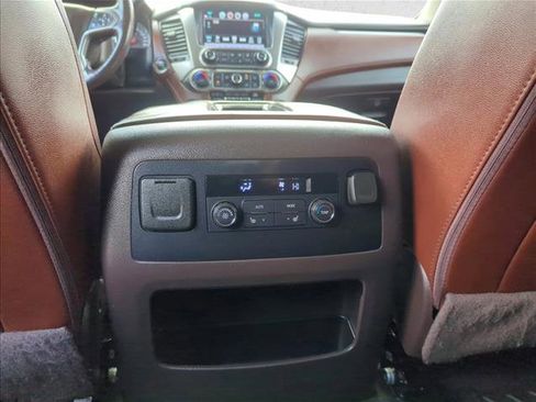 Used 2018 Chevrolet Tahoe Premier w/ RST Edition image 19
