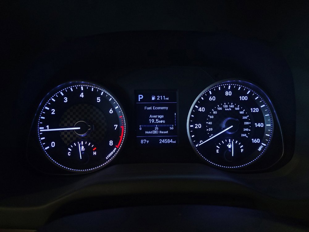 Used 2020 Hyundai Elantra Limited FWD image 23