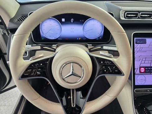 Certified 2022 Mercedes-Benz S 500 4MATIC image 18