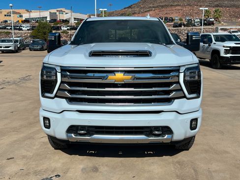 New 2026 Chevrolet Silverado 3500 High Country w/ High Country Premium Package AWD/4WD image 9