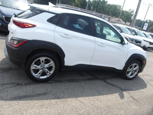 Certified 2023 Hyundai Kona SEL w/ Convenience Package AWD/4WD image 8