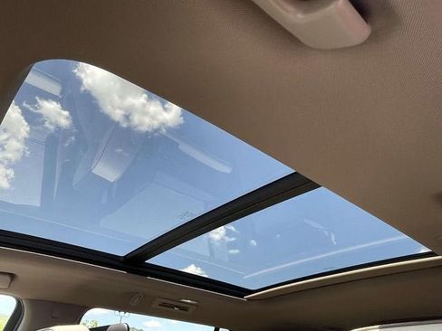 New 2026 GMC Yukon XL Denali w/ Denali Reserve Package image 15