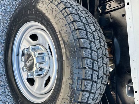 Used 2019 Ford F250 XL w/ Power Equipment Group AWD/4WD image 41