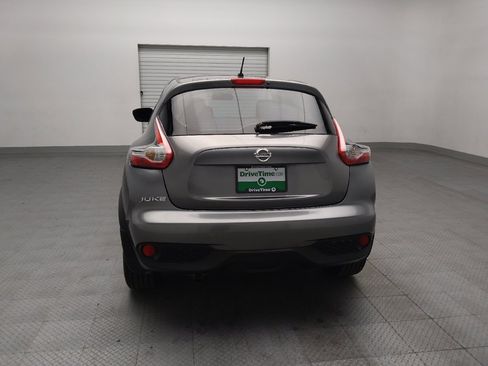 Used 2015 Nissan Juke S FWD image 6