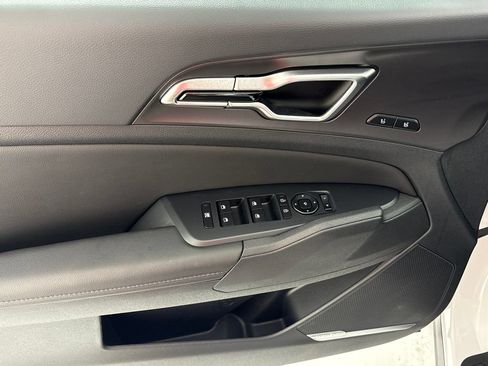 New 2026 Kia Sportage SX FWD image 25