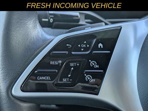 Used 2025 Mercedes-Benz C 300 4MATIC Sedan image 23