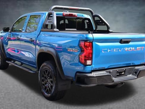 Used 2024 Chevrolet Colorado Trail Boss AWD/4WD image 21