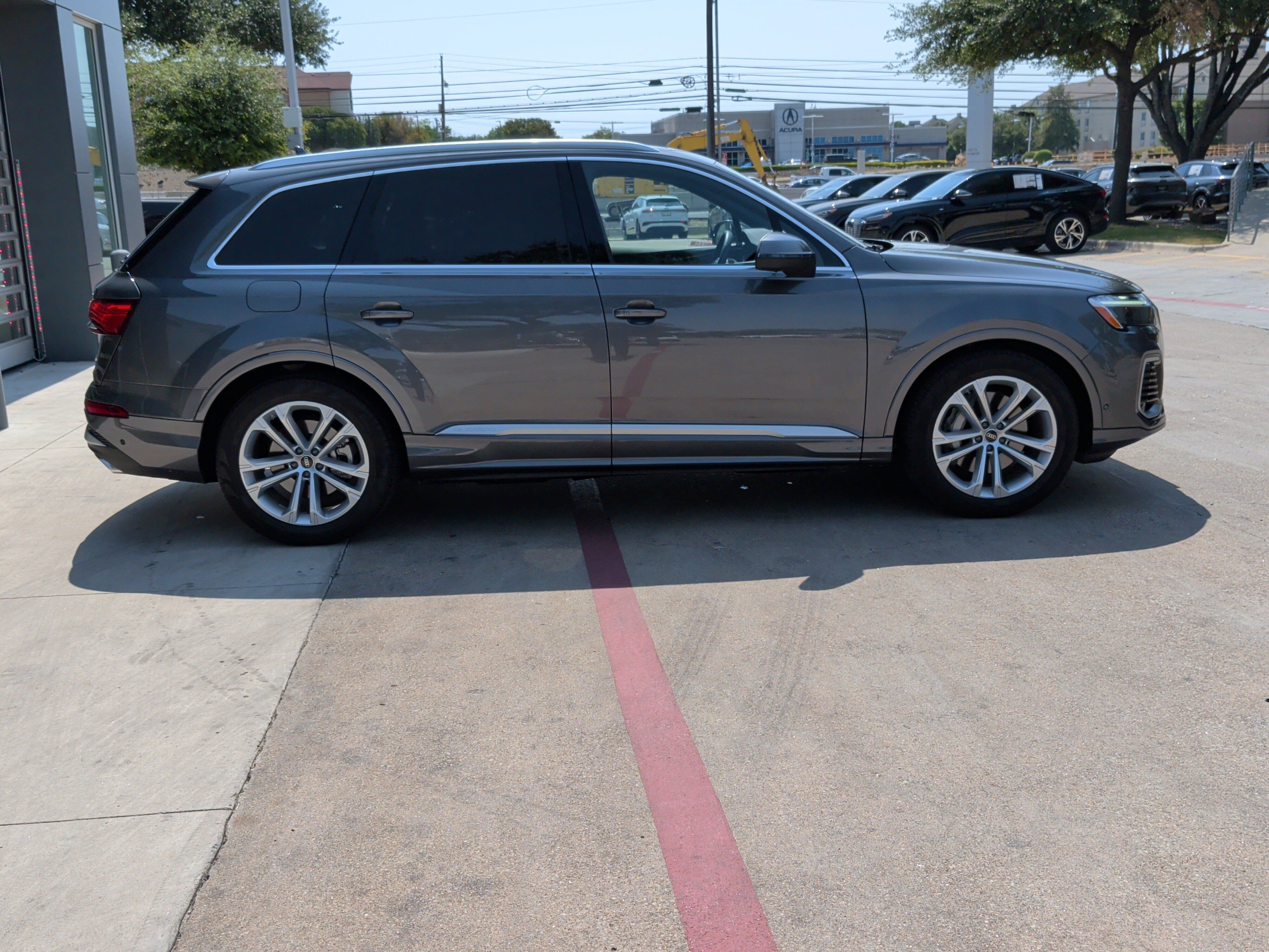 Used 2026 Audi Q7 3.0T Premium Plus w/ Premium Plus Package AWD/4WD image 10