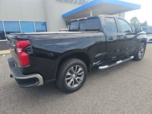 Used 2020 Chevrolet Silverado 1500 LT w/ All-Star Edition image 8