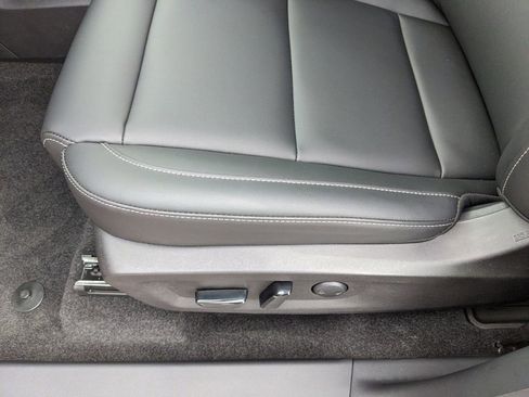 Certified 2025 Nissan Murano SV AWD/4WD image 29