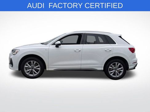 Used 2025 Audi Q3 2.0T Premium w/ Convenience Package image 2