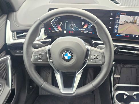 Used 2026 BMW X1 xDrive28i w/ Technology Package AWD/4WD image 19