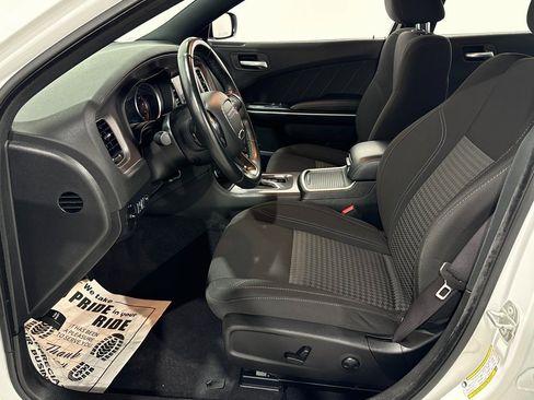 Used 2023 Dodge Charger SXT image 15