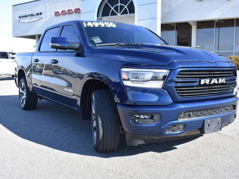 Used 2024 RAM 1500 Laramie image 3