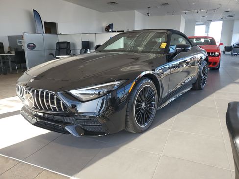 Used 2025 Mercedes-Benz SL 43 AMG image 1