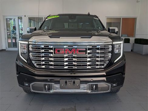 Used 2023 GMC Sierra 1500 Denali image 2