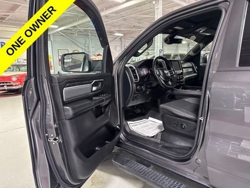 Used 2022 RAM 1500 Big Horn w/ Night Edition AWD/4WD image 10