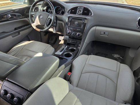 Used 2014 Buick Enclave Leather image 28