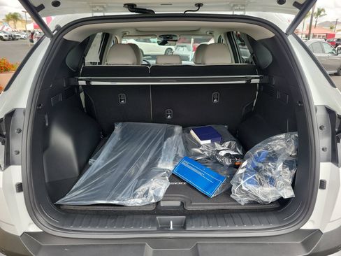 New 2026 Hyundai Tucson Limited FWD image 20