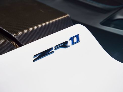 Used 2019 Chevrolet Corvette ZR1 RWD image 9