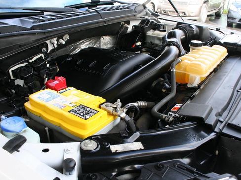 Used 2016 Ford F150 Limited w/ Trailer Tow Package image 26