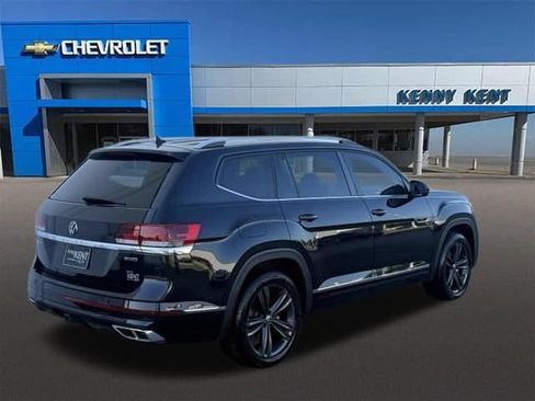 Used 2022 Volkswagen Atlas SEL R-Line AWD/4WD image 4