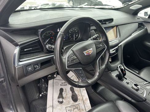 Used 2023 Cadillac XT5 Premium Luxury image 24