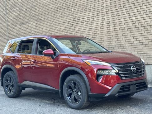 New 2026 Nissan Rogue SV w/ Cold Weather Package AWD/4WD image 2