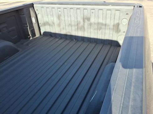 Used 2021 Chevrolet Silverado 1500 RST image 14